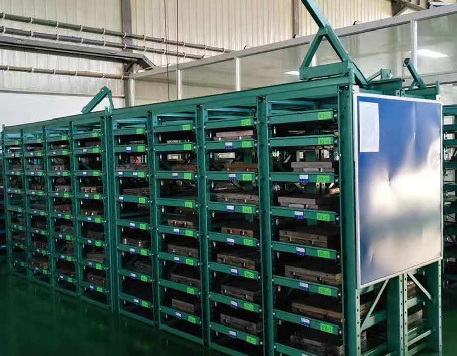 Drawer-Type Mold / Tooling Rack