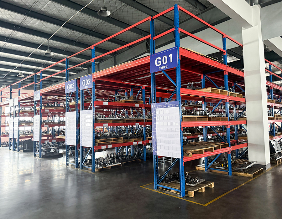 Heavy-Duty Racking (＞800 kg/layer)