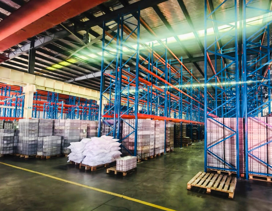 Heavy-Duty Racking (＞800 kg/layer)